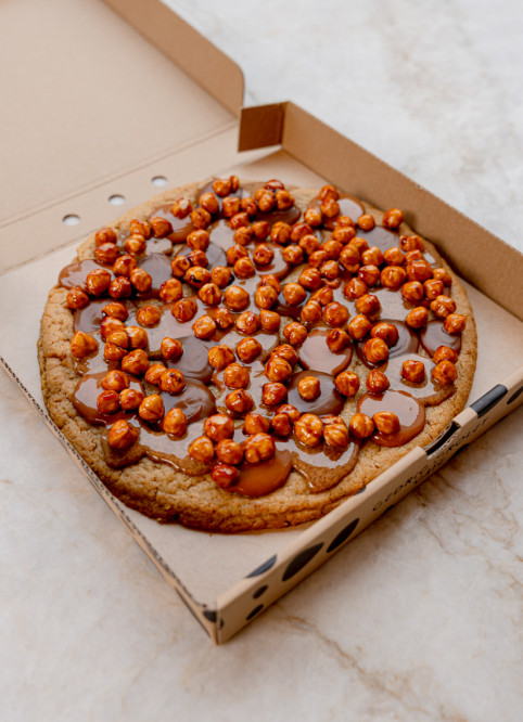 Hazelnut Cookie Pizza