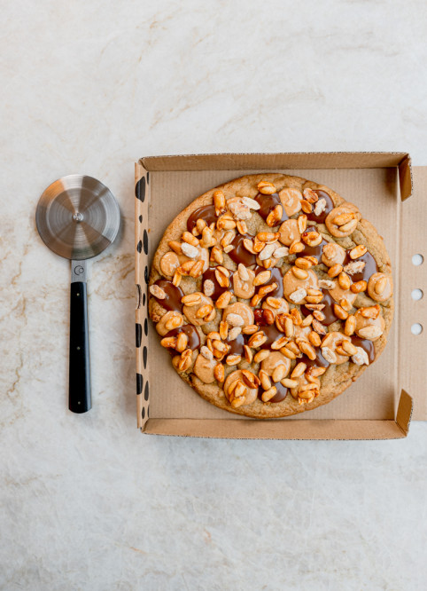 Peanut Cookie Pizza