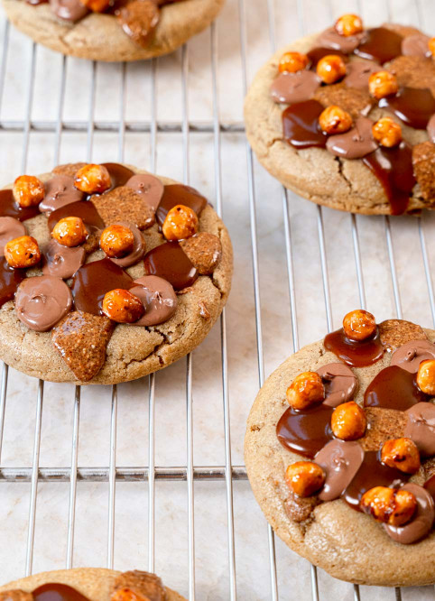 Hazelnut Cookie-Pizzetta