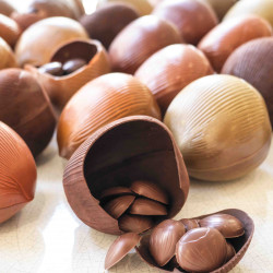 Milk chocolate Hazelnut egg...