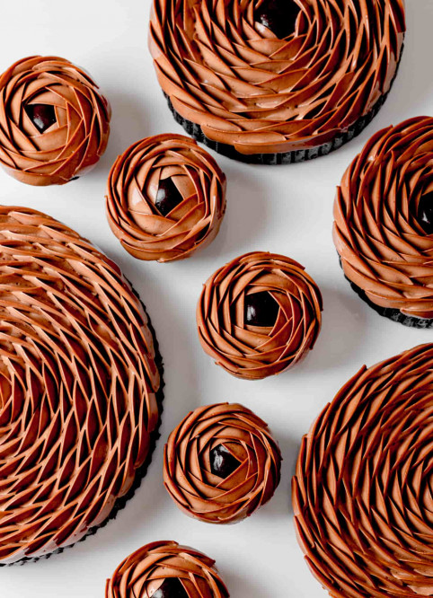 Chocolate Paris Brest Flower