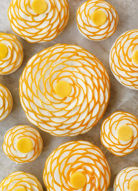 Mango Pavlova Flower