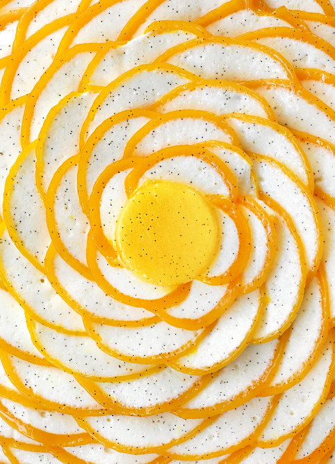 Mango Pavlova Flower
