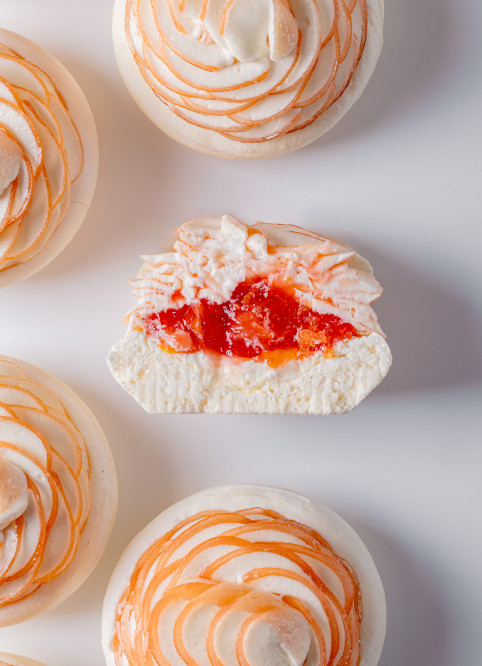 Grapefruit Pavlova