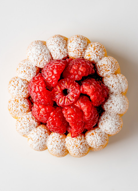 Raspberry Charlotte Trompe l'Œil