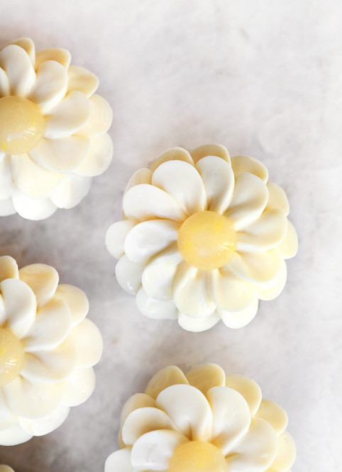 Lemon Vanilla Flower