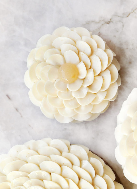 Lemon Vanilla Flower