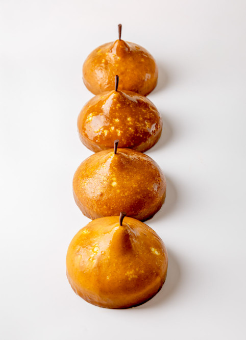 Tatin Pear Sculpted