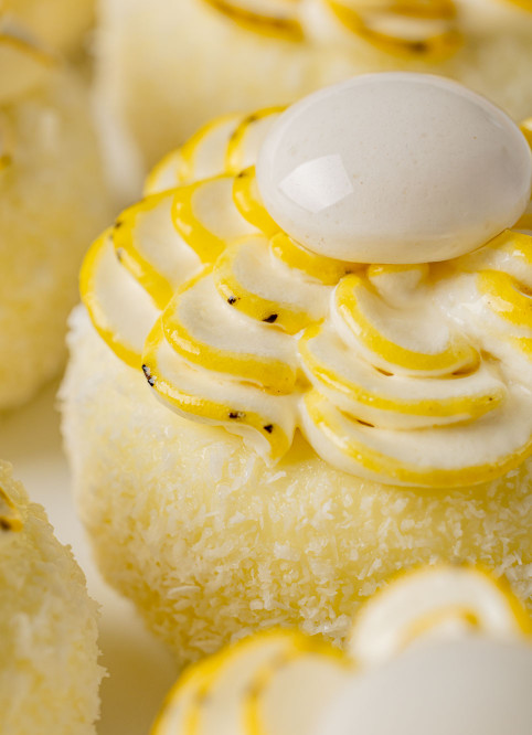 Coconut Passion Fruit Flower