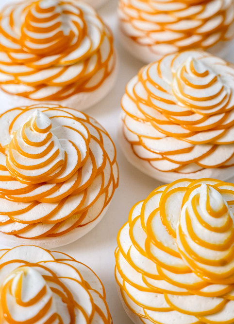 Mango Pavlova Flower