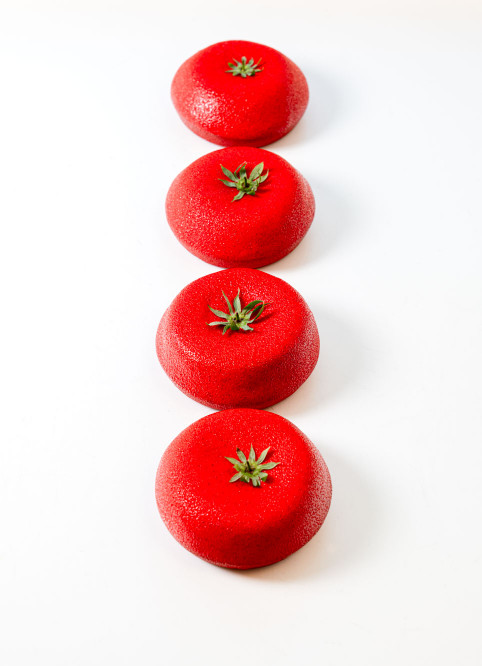 Sculpted Strawberry Tart