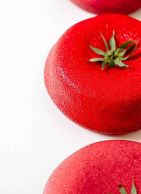 Sculpted Strawberry Tart