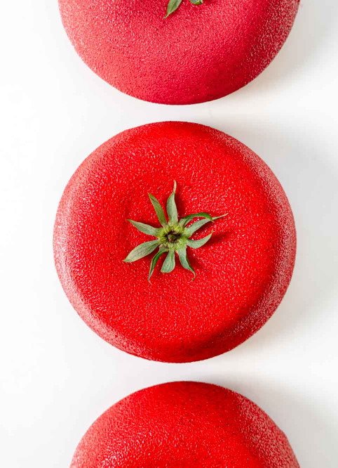 Sculpted Strawberry Tart