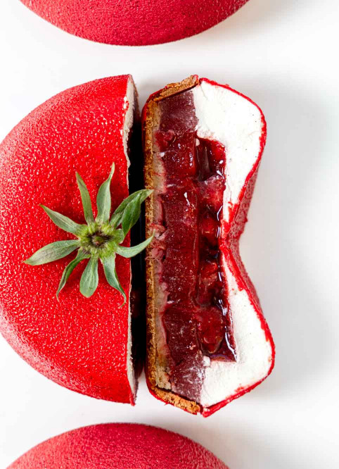 Sculpted Strawberry Tart