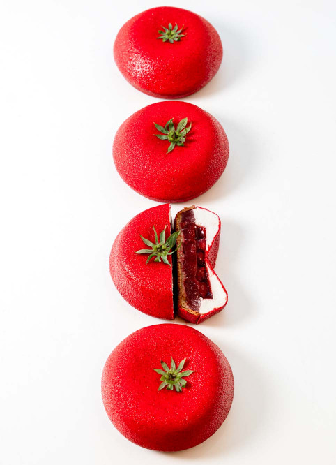 Sculpted Strawberry Tart