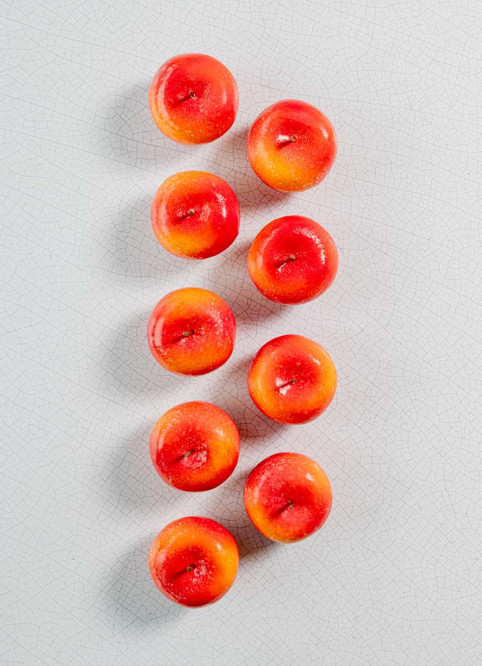 Red Apple