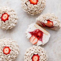 Strawberry Cake Flower