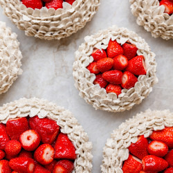 Strawberry Cake Flower