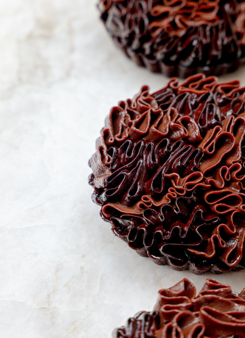 Chocolate Cake Flower