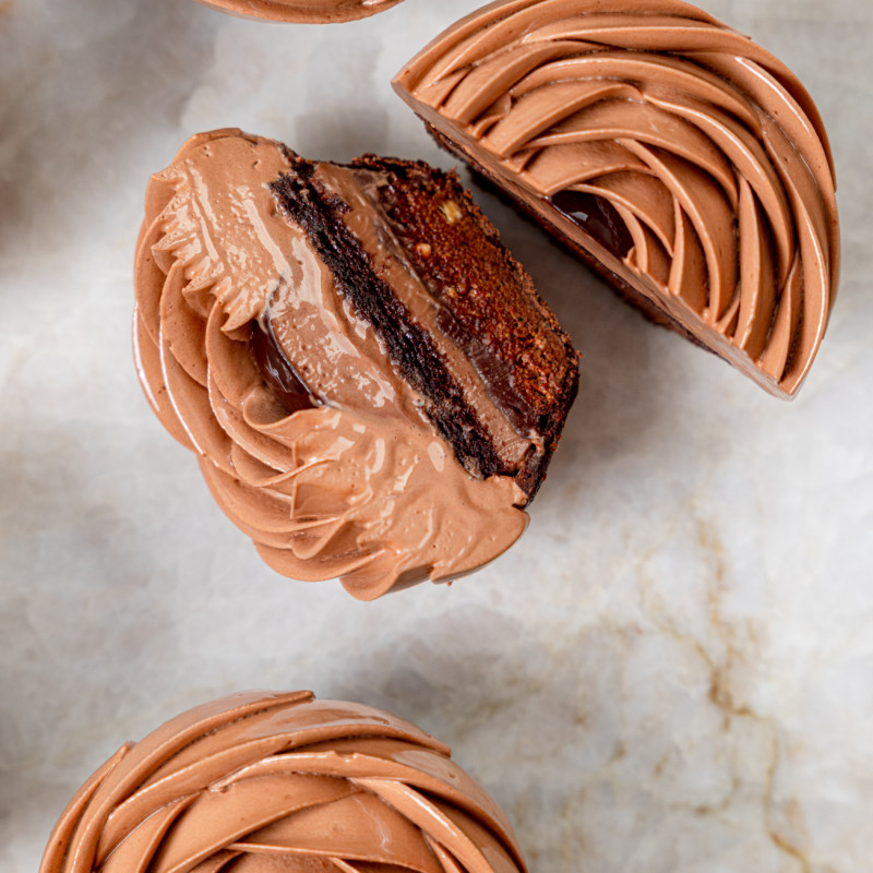 CEDRIC GROLET チョコレートスプレッド 300g chocolate-flower-indiv25.jpg