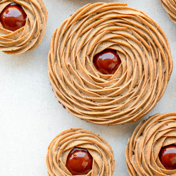 Hazelnut Paris-Brest Flower
