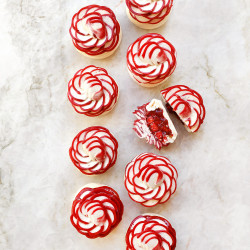 Strawberry Pavlova Flower