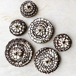 Vanilla Chocolate Flower