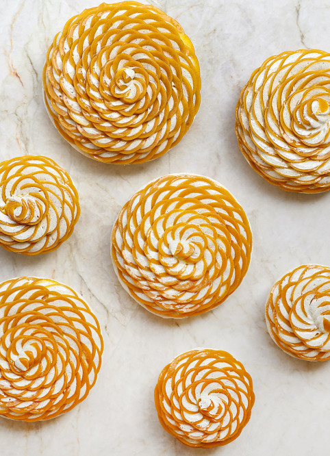 Fleur Pavlova Mangue
