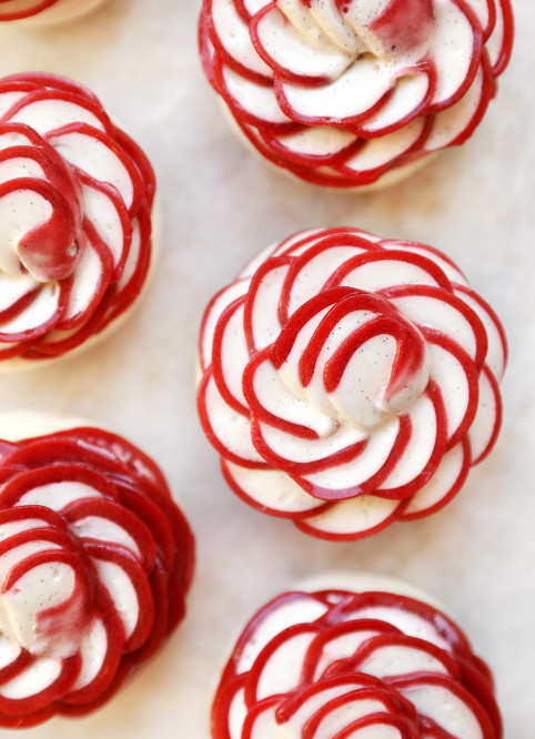 Strawberry Pavlova Flower