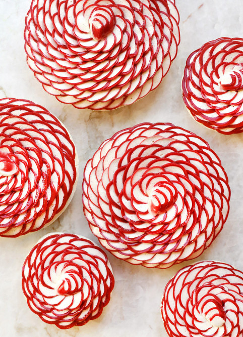 Fleur Pavlova Fraise