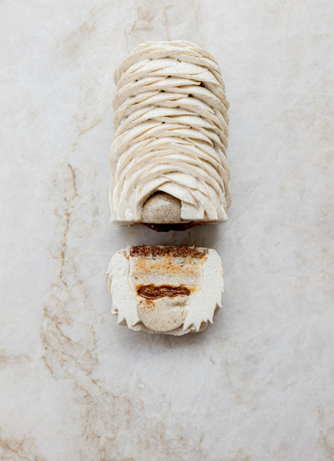 Vanilla Flower Bûche