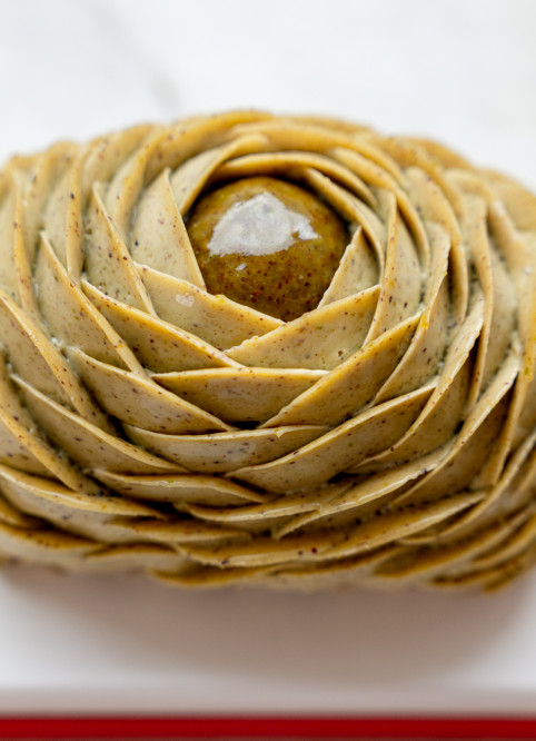 Pistachio Flower Bûche