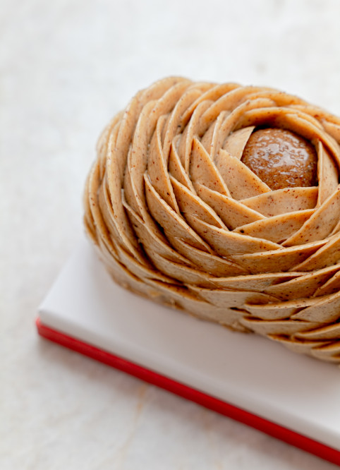 Hazelnut Flower Bûche