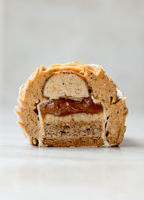 Hazelnut Flower Bûche