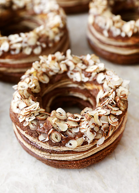 Big Brest Noisette