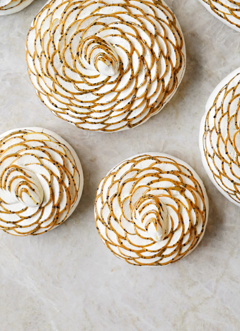 Passion Fruit Pavlova Flower
