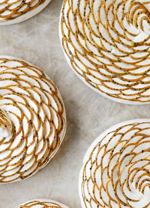 Passion Fruit Pavlova Flower