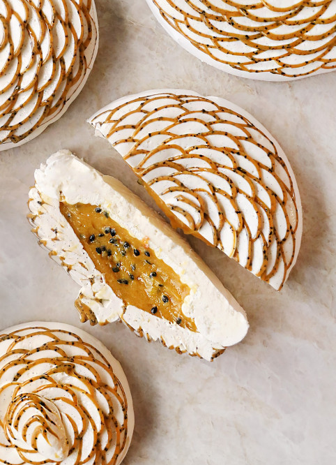 Passion Fruit Pavlova Flower