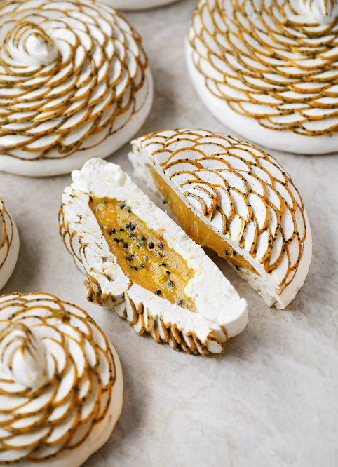 Passion Fruit Pavlova Flower