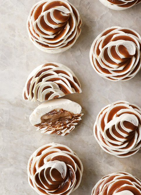 Fleur Pavlova Châtaigne