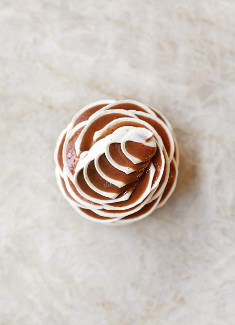 Fleur Pavlova Châtaigne