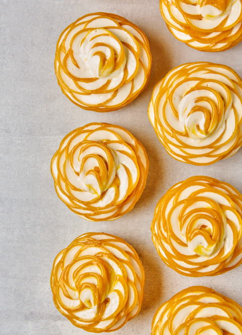 Coconut-Passion Fruit Pavlova