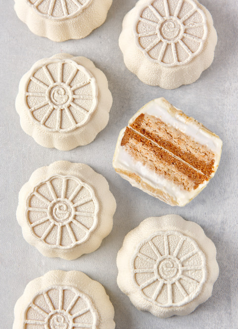 Signature Mooncakes - Set of Two