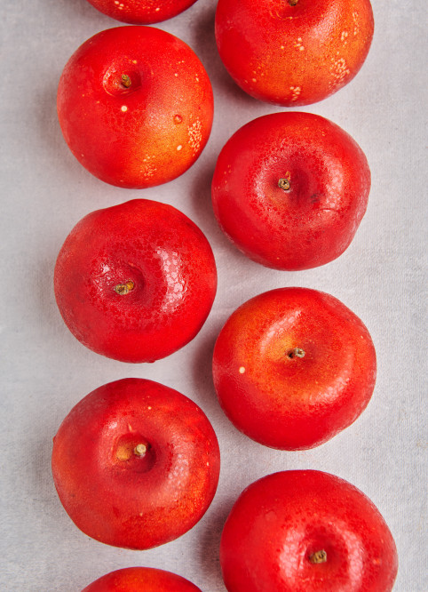 Red Apple